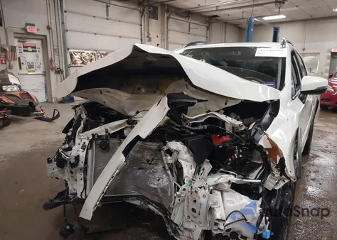 2022 Subaru Crosstrek Limited из США, поврежденный, VIN JF2GTHNC9N8203776